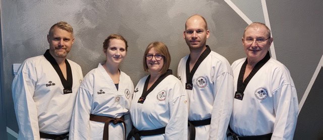 Gruppenfoto Allkampf Dan Prüfung Bettina 2025